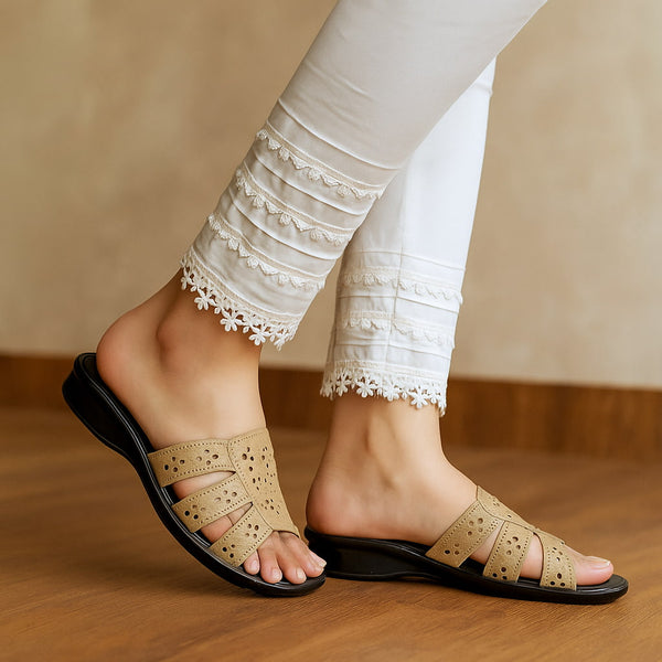 Ladies Leather Medicated Comfort Slipper ST-1003